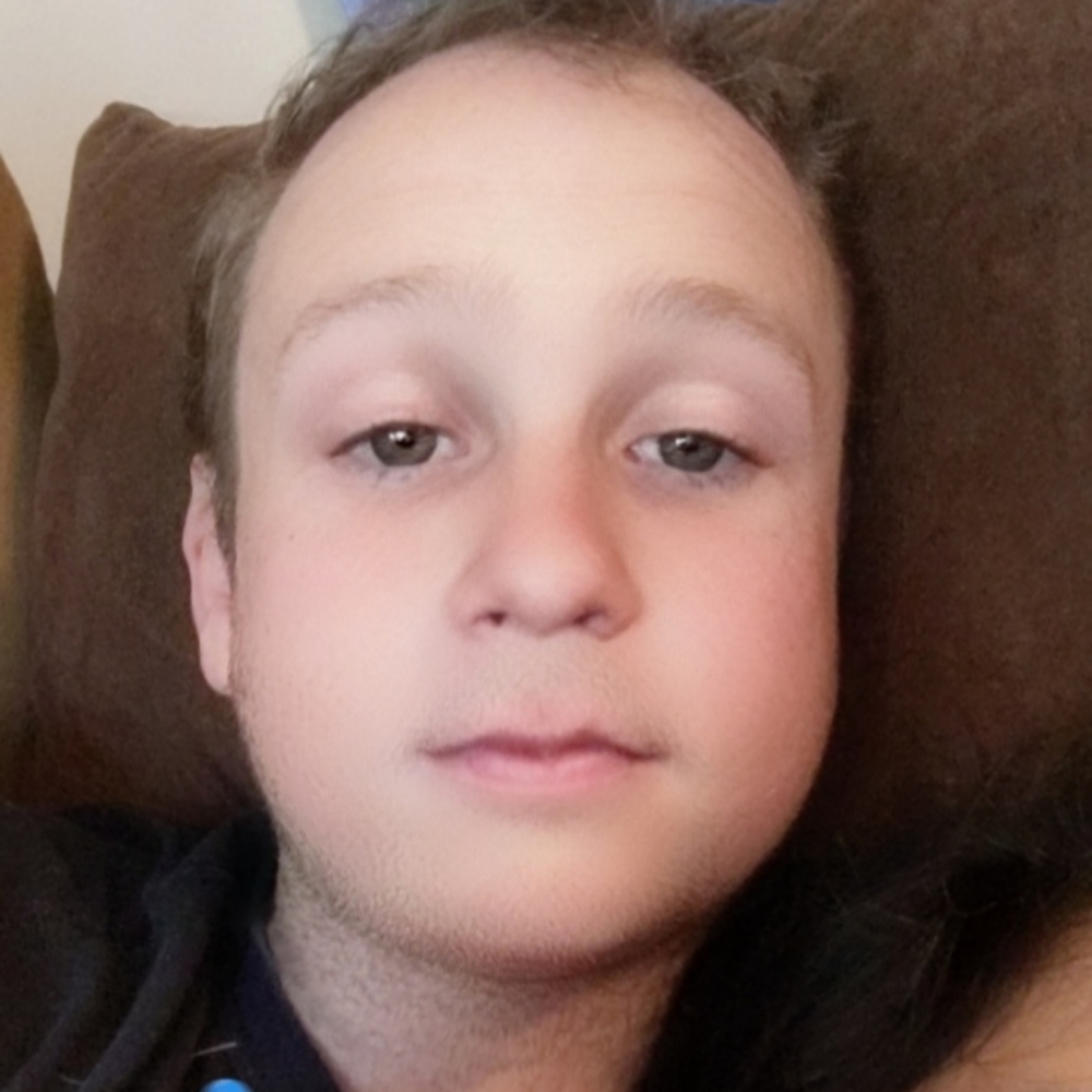 Meet your Posher, Travis